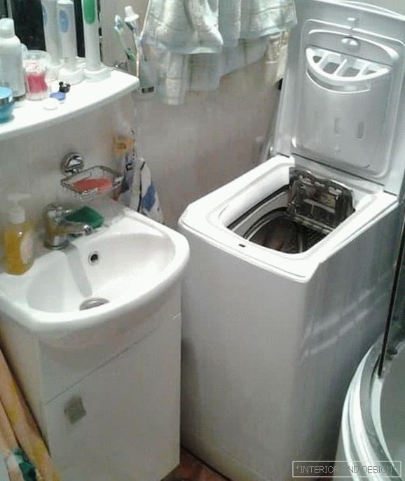 Stroj za pranje rublja u kupaonici 5