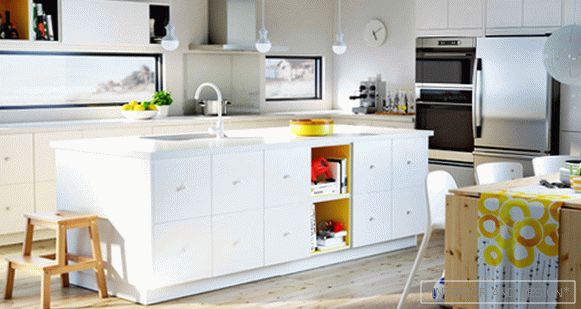 Bijela kuhinja iz Ikea - 3