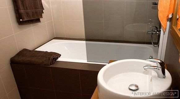 Pločica za kupaonicu u kući ploče - 3
